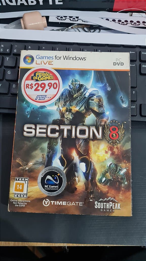Jogo Section 8 Para Pc Midia Fisica Lacrado