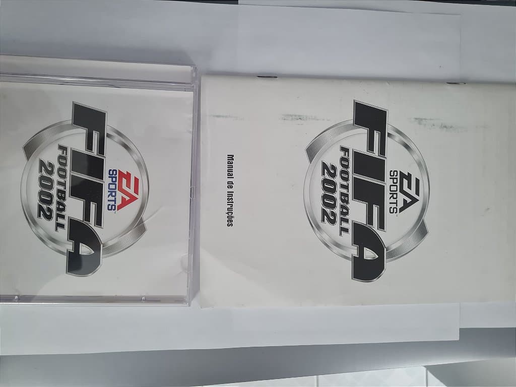 Jogo para PC FIFA 2002 Com manual  Original